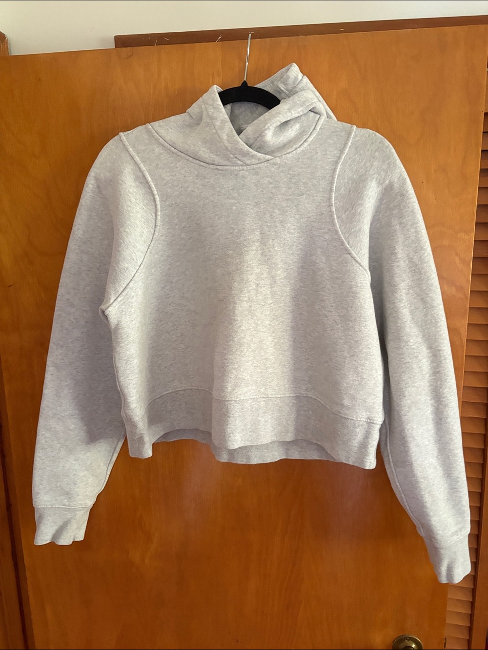 Lululemon Cropped Light Gray hoodie